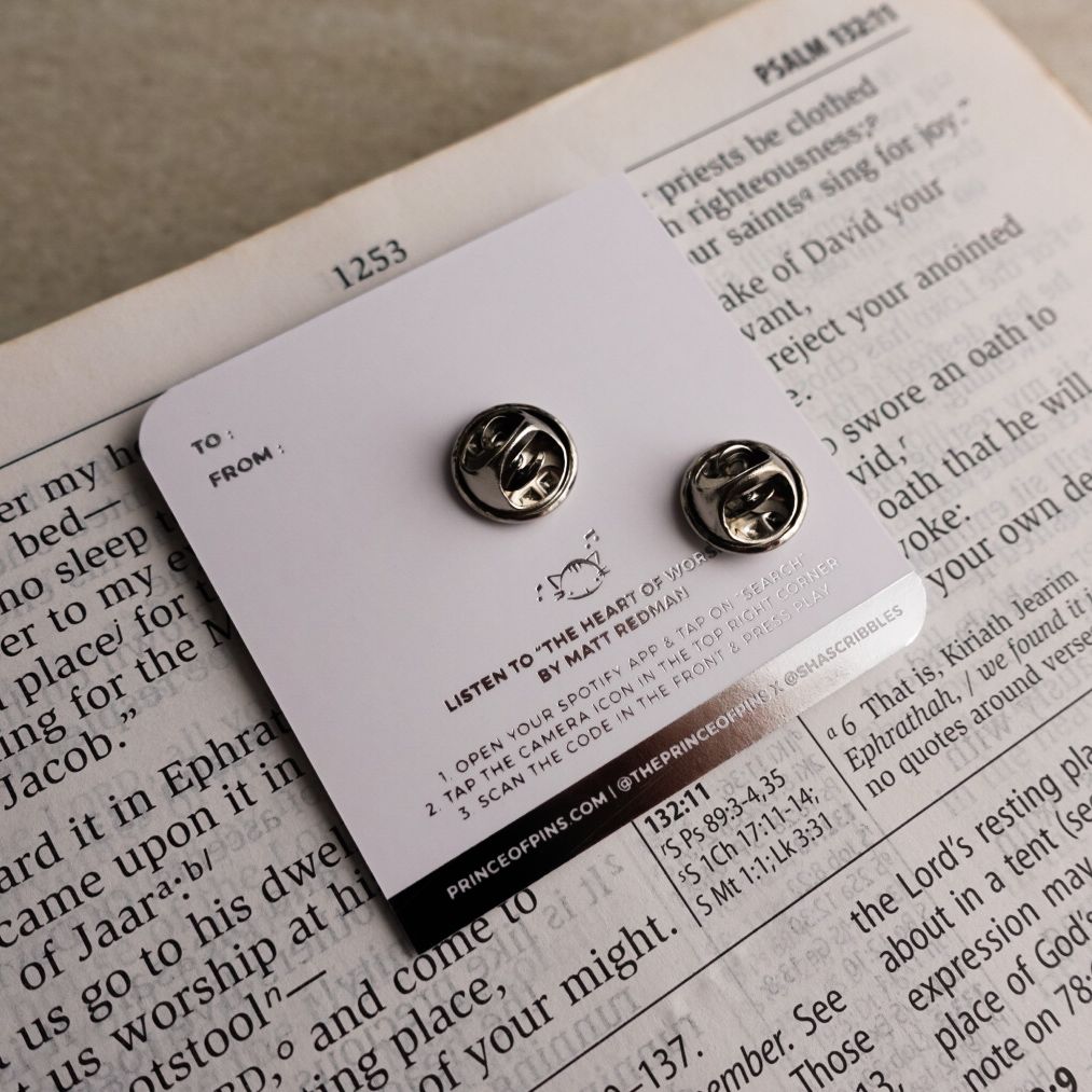 Heart of Worship (Guitar) Enamel Pin