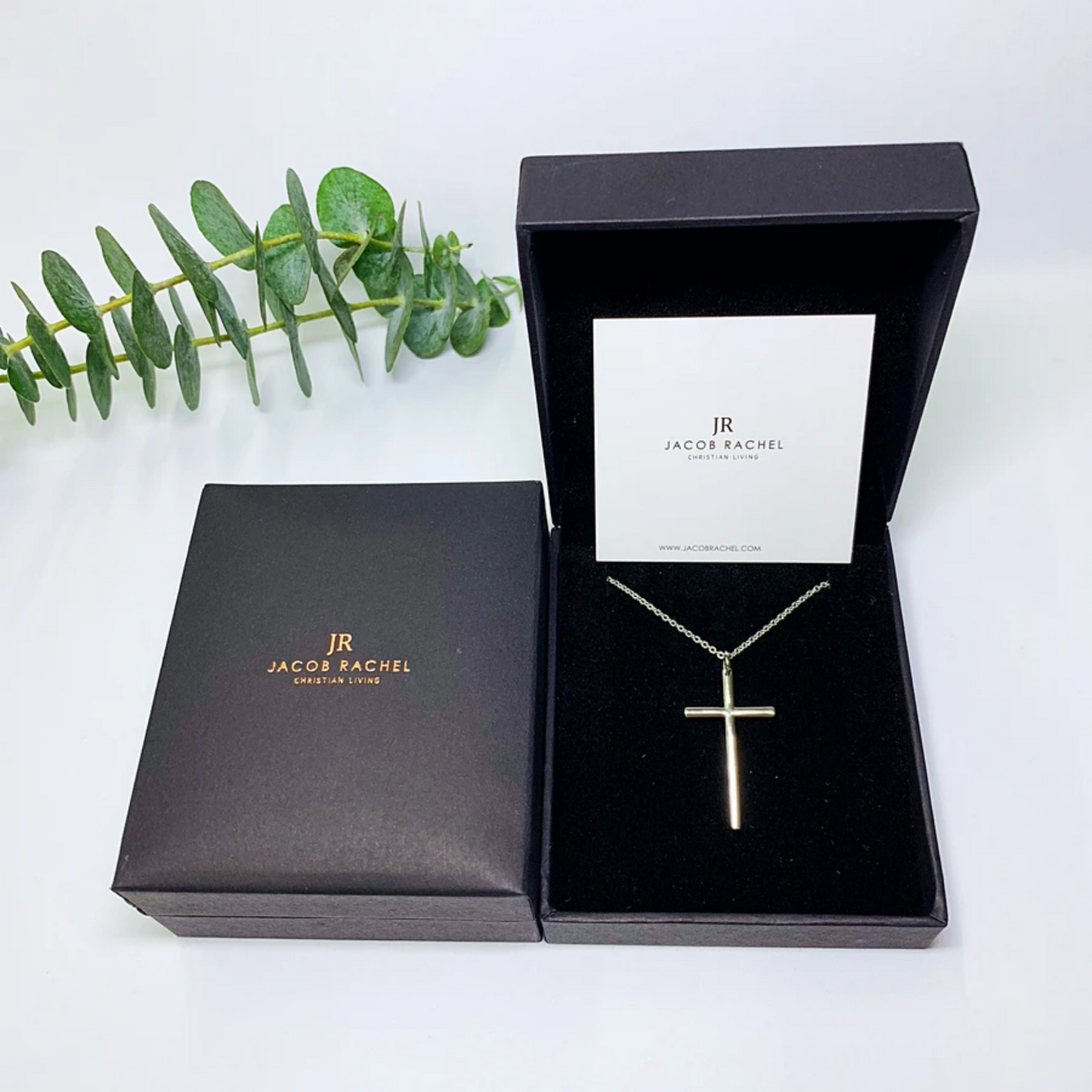 Classic Cross Pendant Necklace (White Gold)