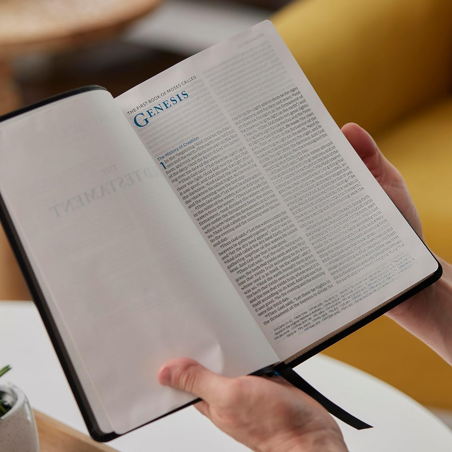 NKJV, Large Print Thinline Reference (Blue Letter) Maclaren Series, Genuine Leather