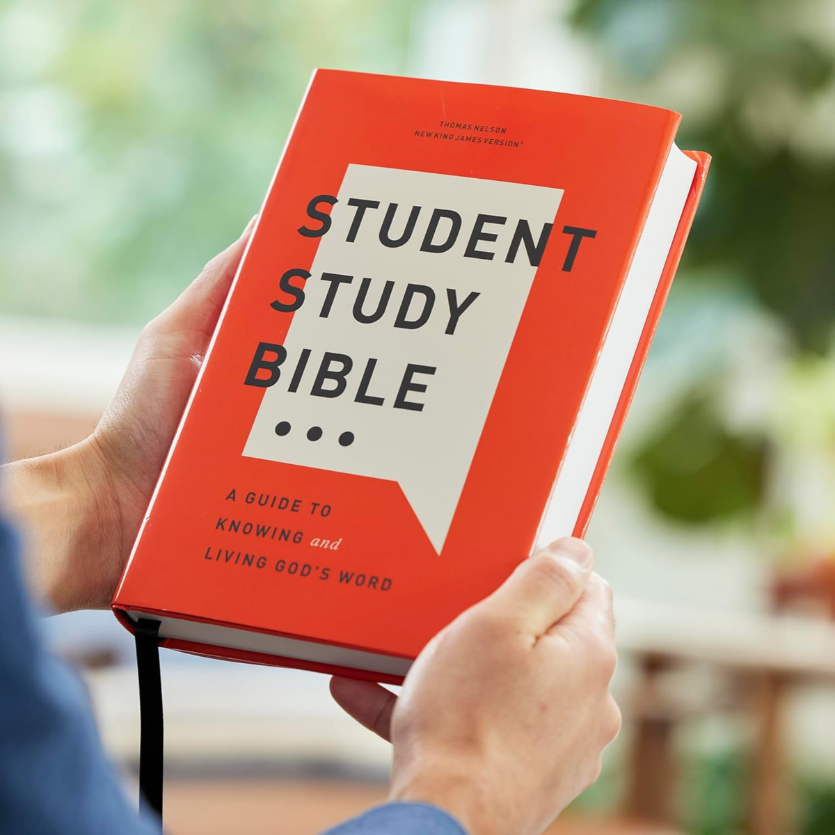 NKJV Student Study Bible: A Guide to Knowing and Living God’s Word