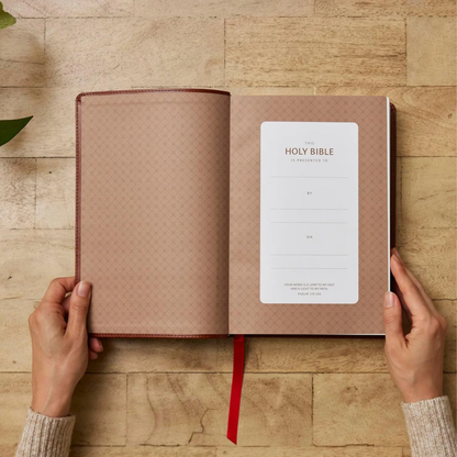 NKJV Giant Print End-of-Verse Reference Bible, Leathersoft