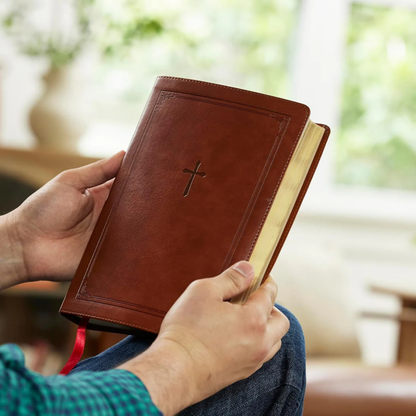 NKJV Giant Print End-of-Verse Reference Bible, Leathersoft