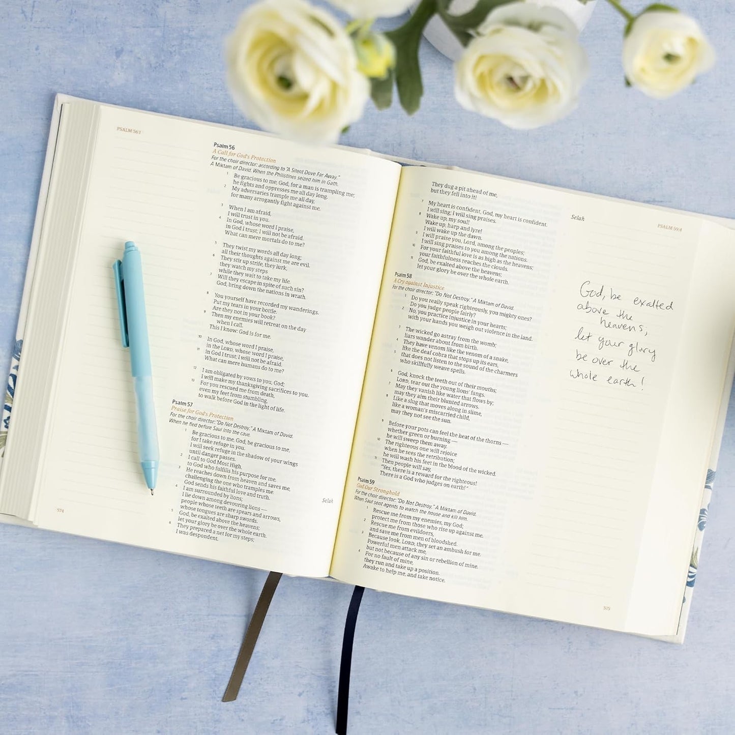 CSB Notetaking Bible, Large Print Edition - Cream Floral Cloth Over Board