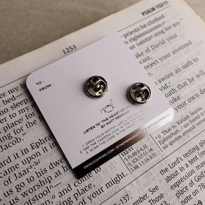 Heart of Worship (Guitar) Enamel Pin