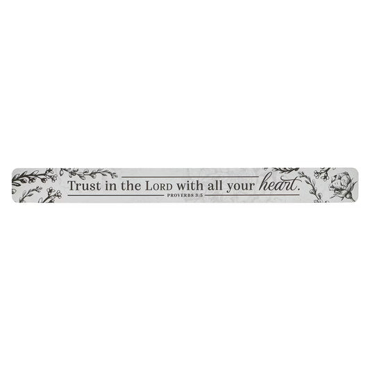 Trust in the Lord Large Magnetic Strip - Proverbs 3:5 (LMS001)